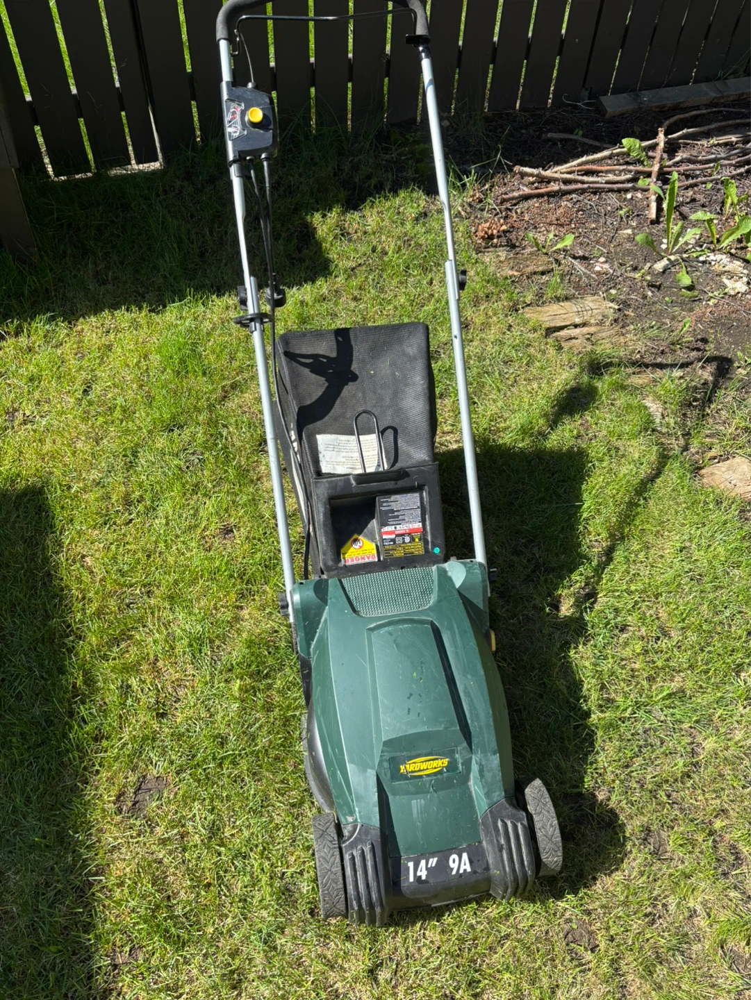 Electric lawnmower - photo 2