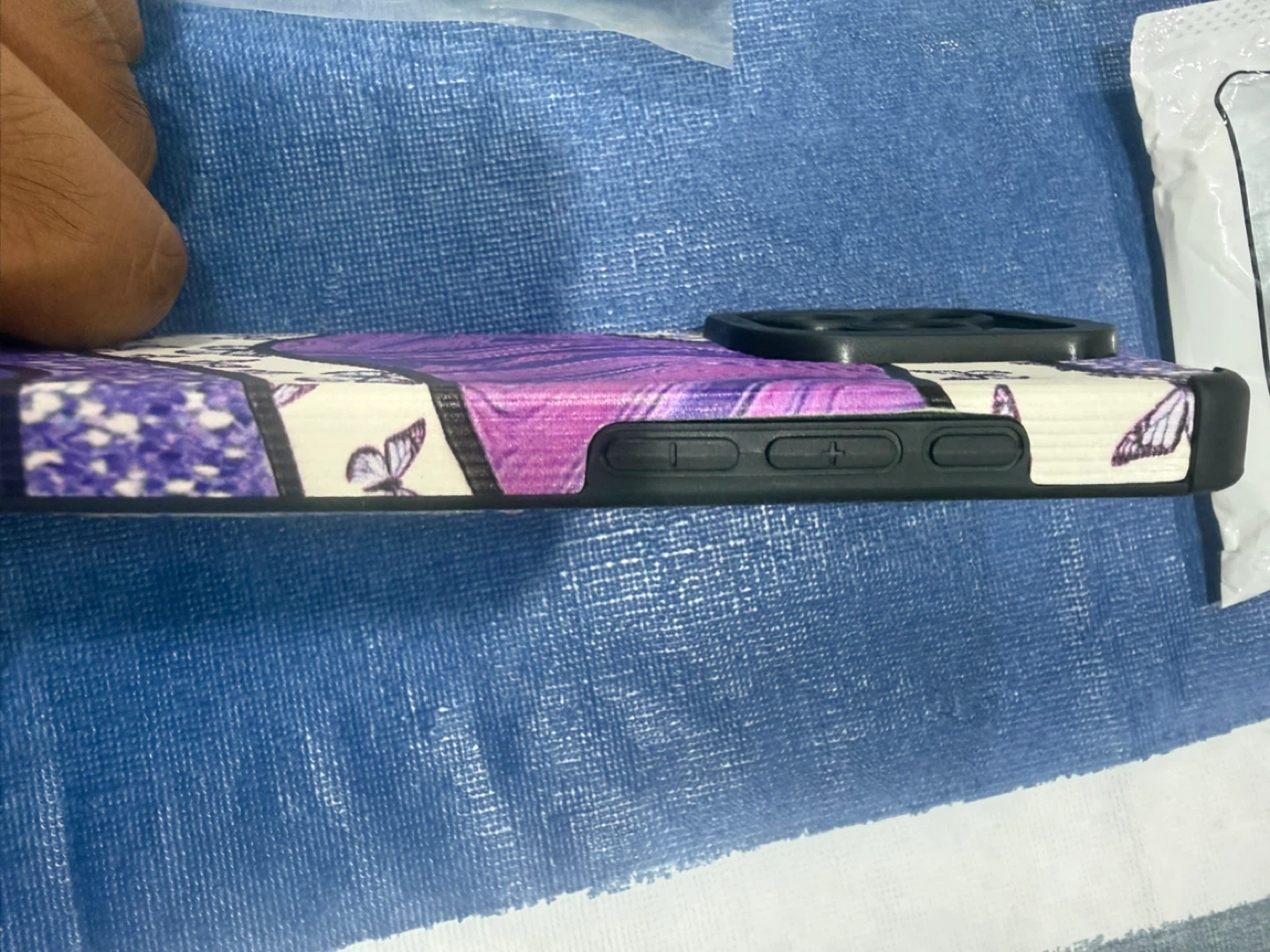Purple Butterfly Pattern Phone Case - photo 2