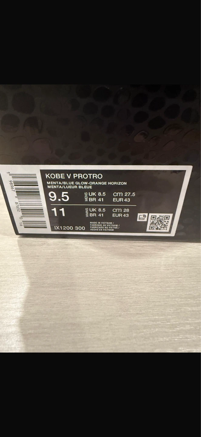 Nike Kobe V Protro Men's Basketball Shoes - photo 5