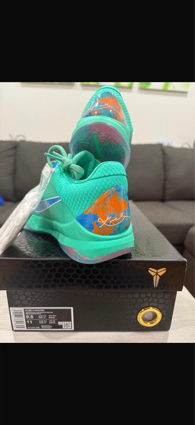 Nike Kobe V Protro Men's Basketball Shoes - photo 3