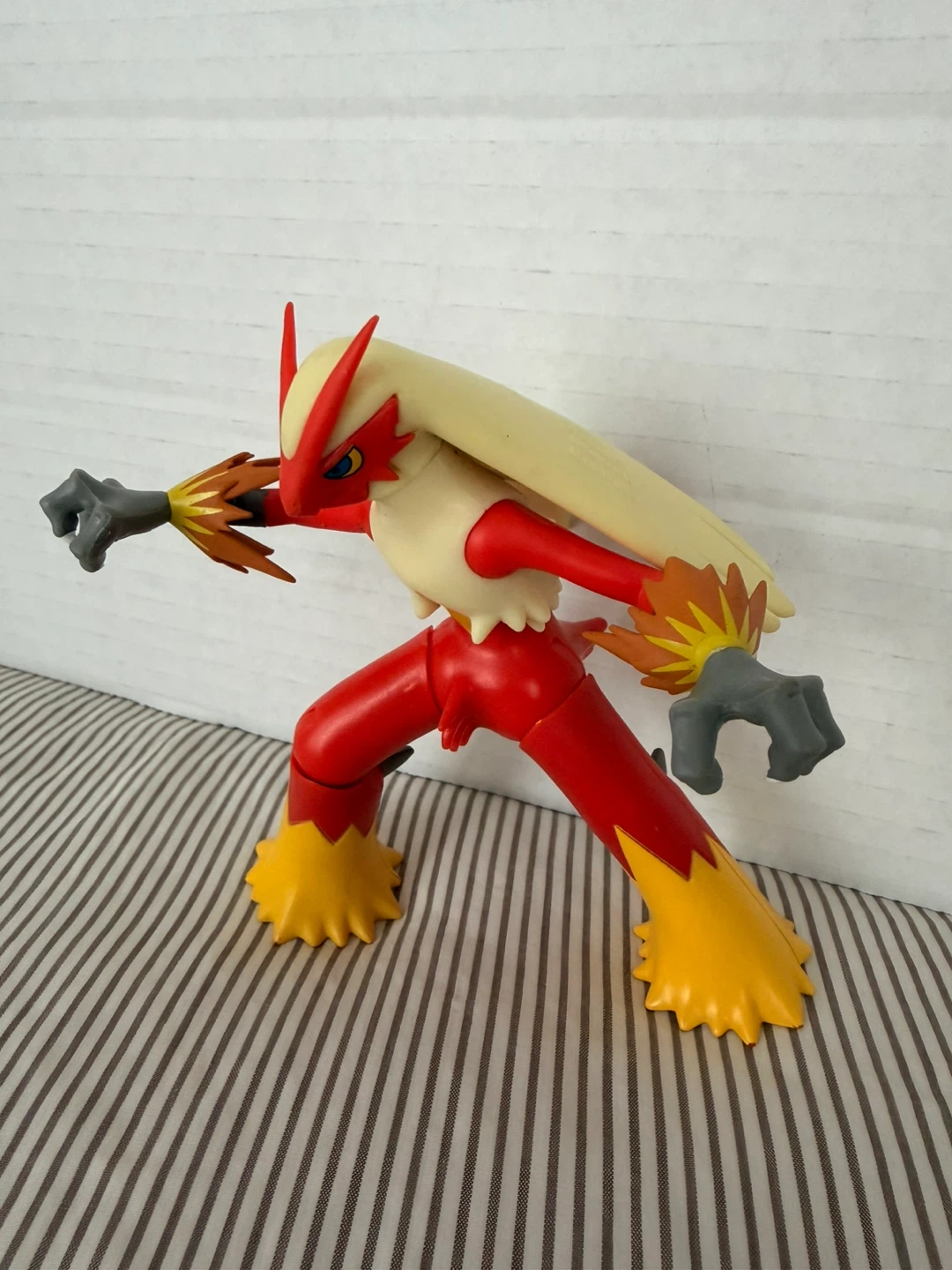 Pokemon Jazwares Blaziken Action Figure - photo 2