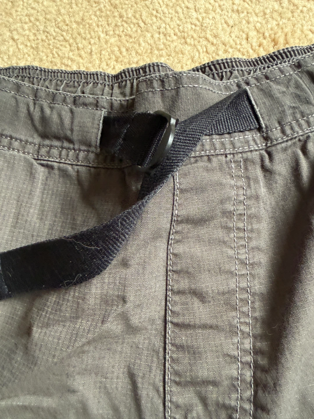 G.H. Bass & Co. Cargo Shorts - Size L - photo 3
