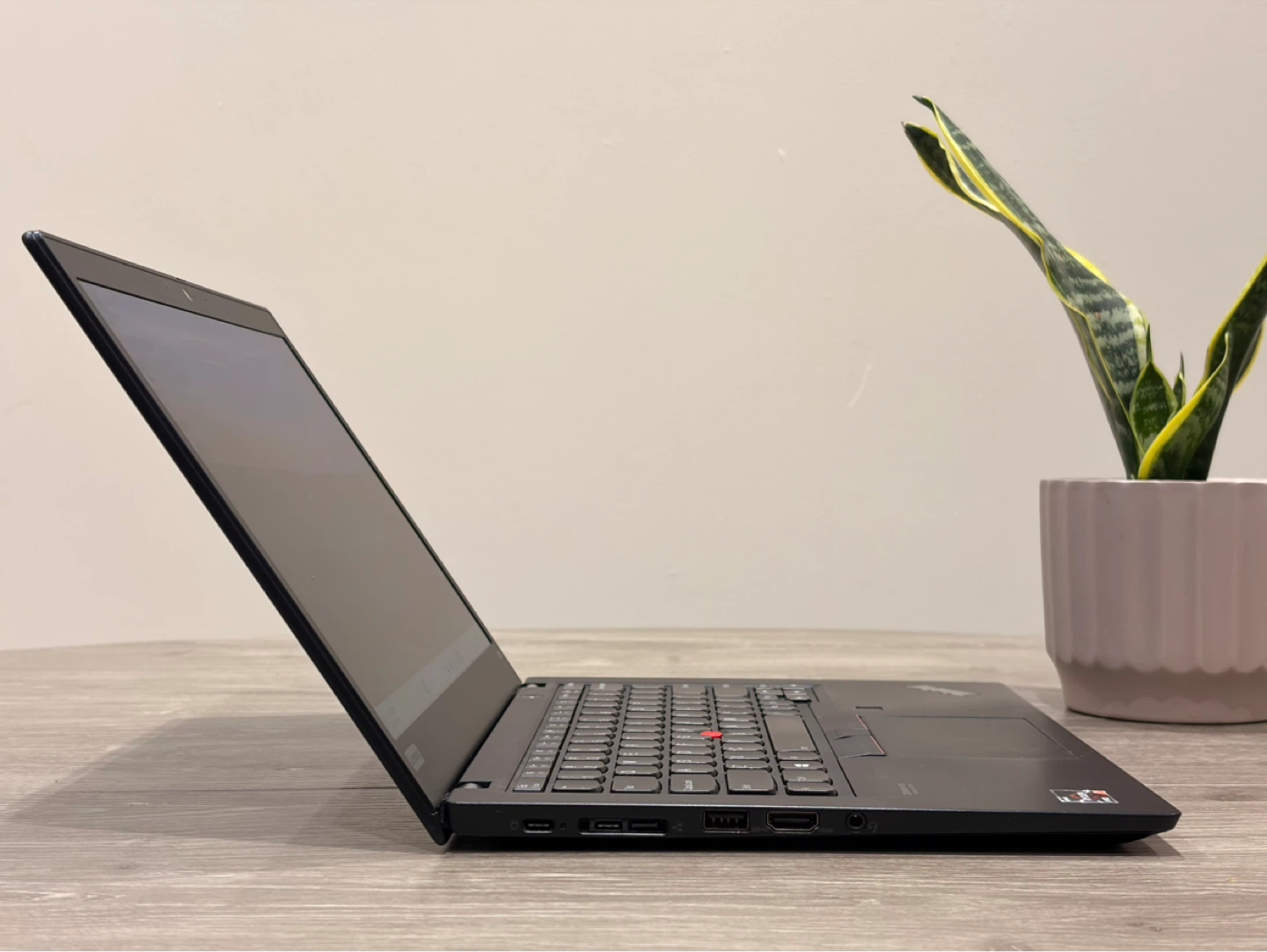 Lenovo ThinkPad X13 Touch Laptop — Ryzen 7 / 16GB / 256GB - photo 3