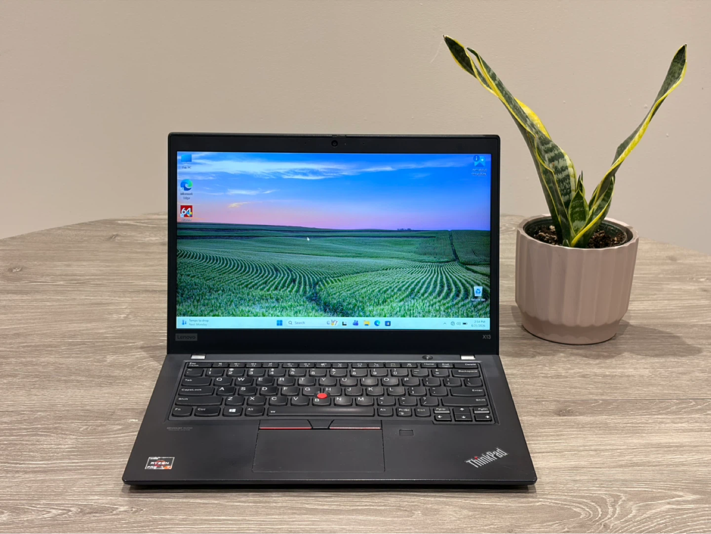 Lenovo ThinkPad X13 Touch Laptop — Ryzen 7 / 16GB / 256GB