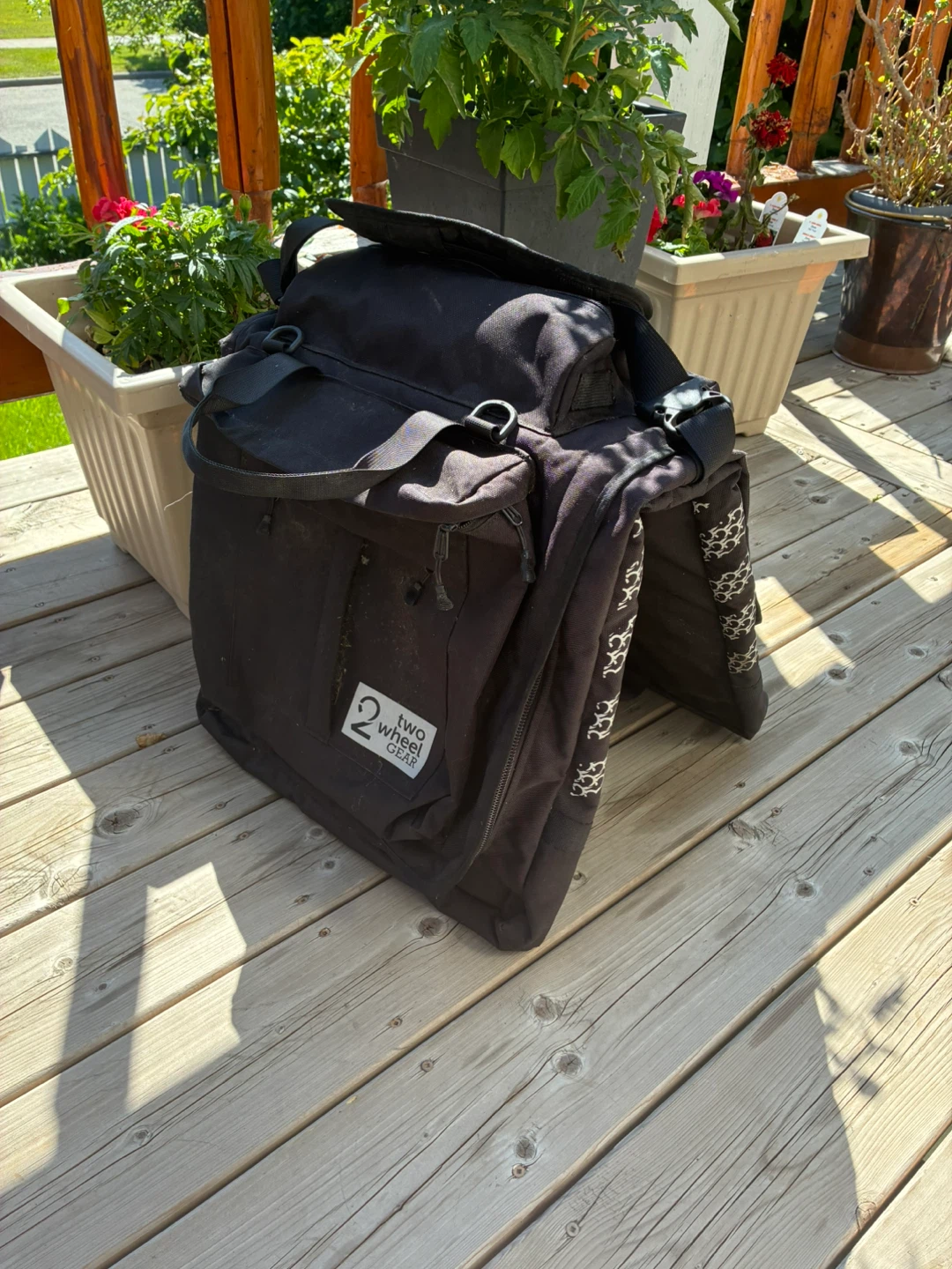 Two Wheel Gear Black Bike Pannier/Suit Bag Set - photo 4
