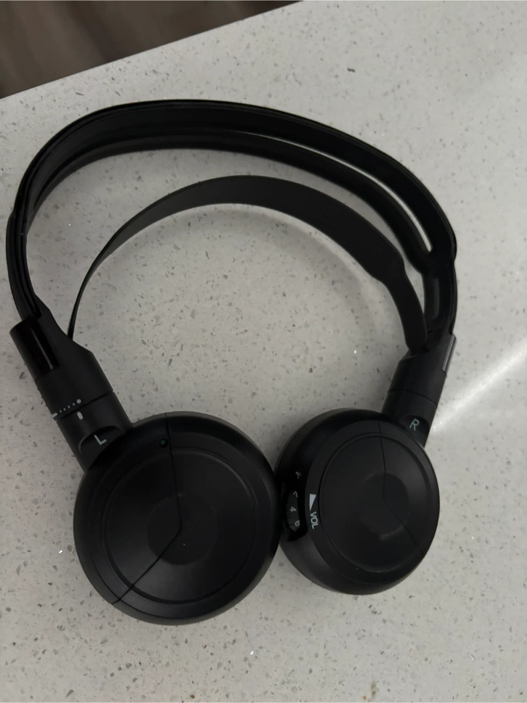 Black Wireless Headphones