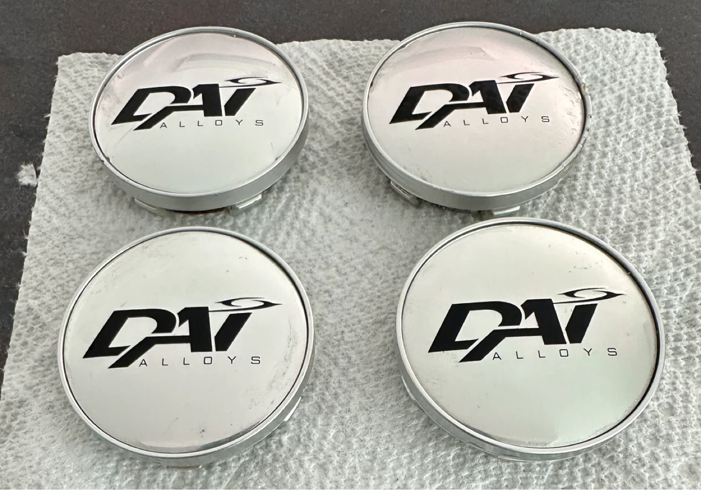 Set of 4 DAI Alloys Hubcaps