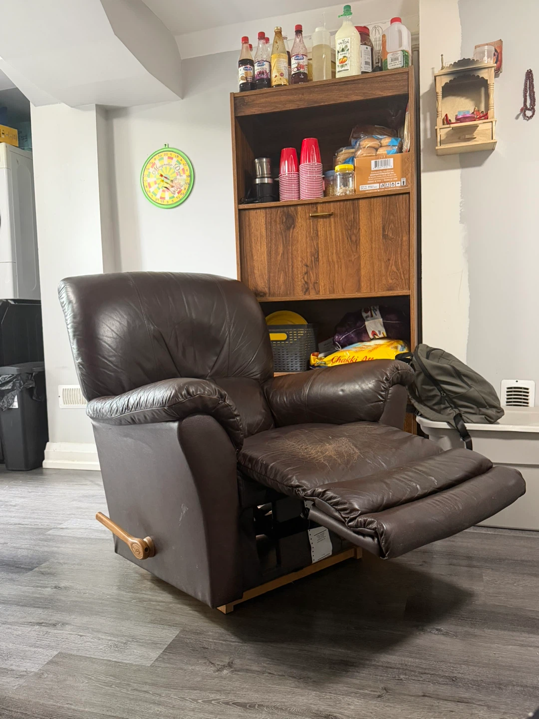 Brown Leather Recliner Chair - photo 2