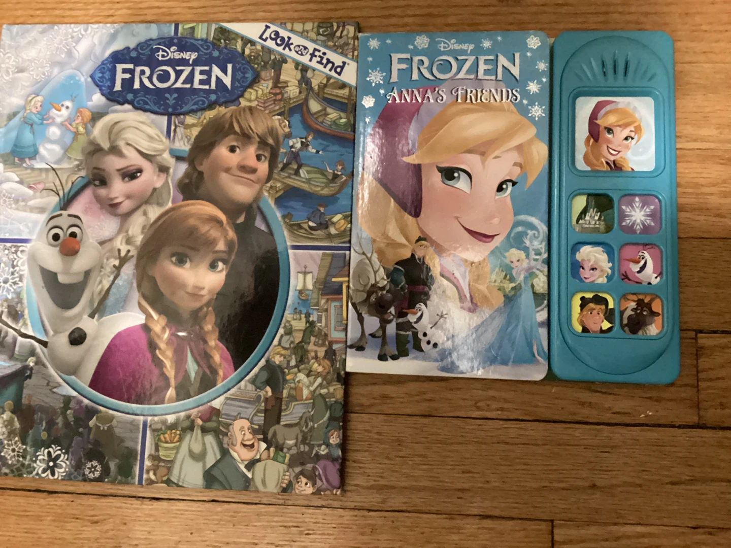 Disney Frozen Look & Find Book and Anna's Friends Book