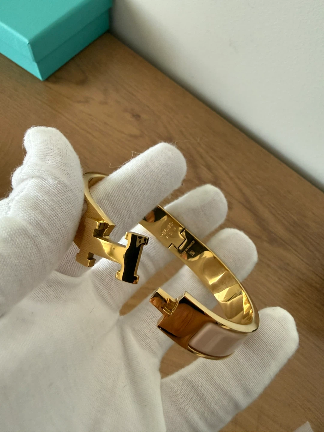 Hermes Constance Bracelet Gold Tone Pink Enamel PM - photo 4