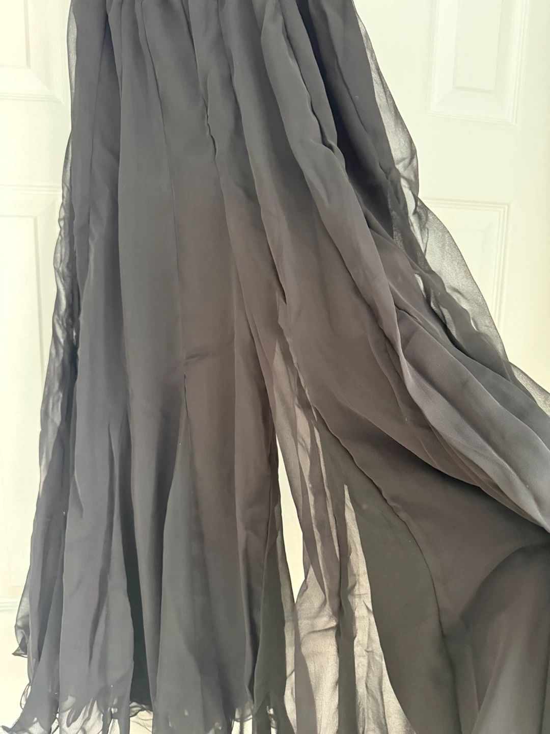 Black sheer flowy maxi skirt - photo 2