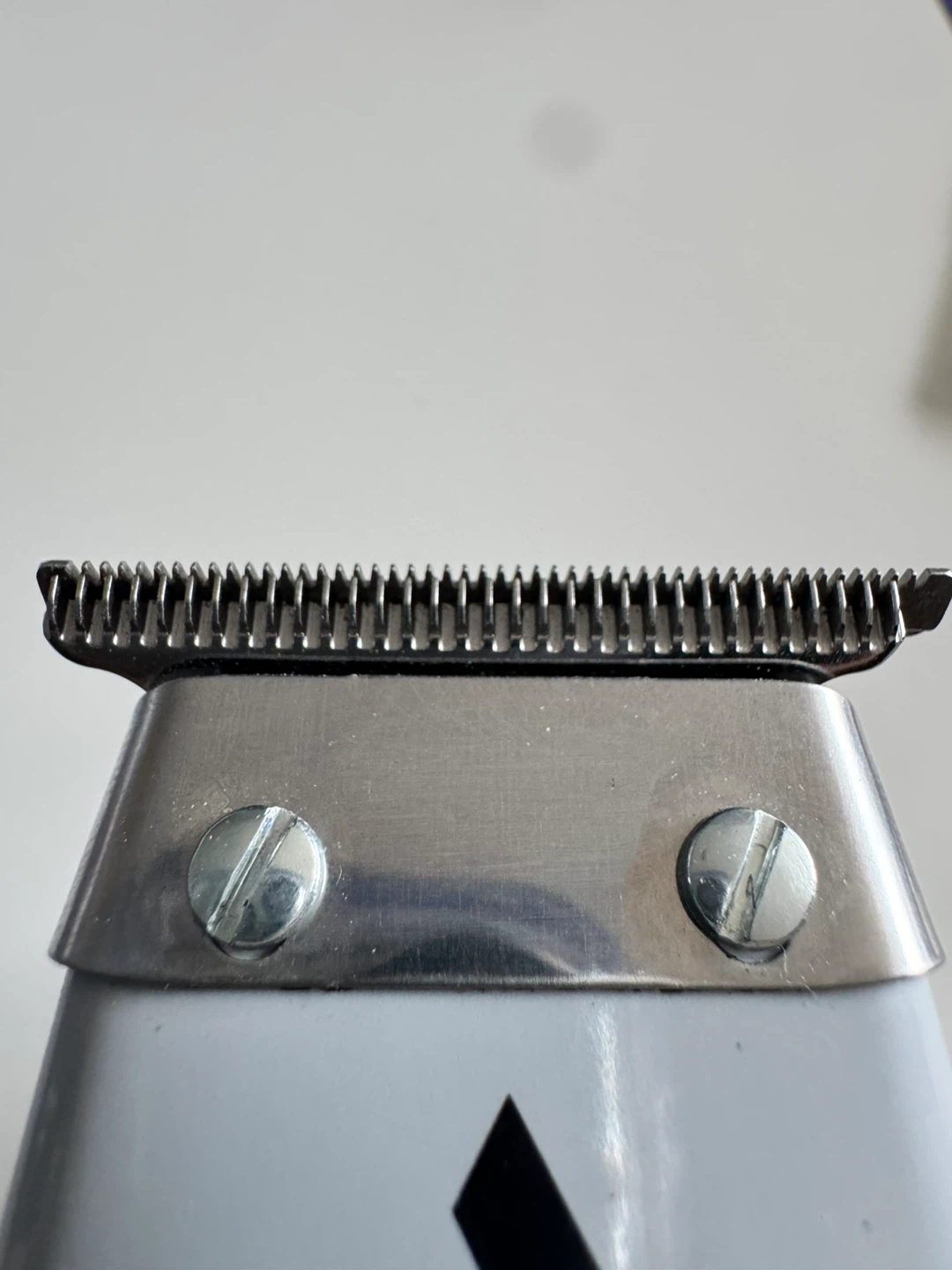 Andis T-Outliner Trimmer Professional - photo 2