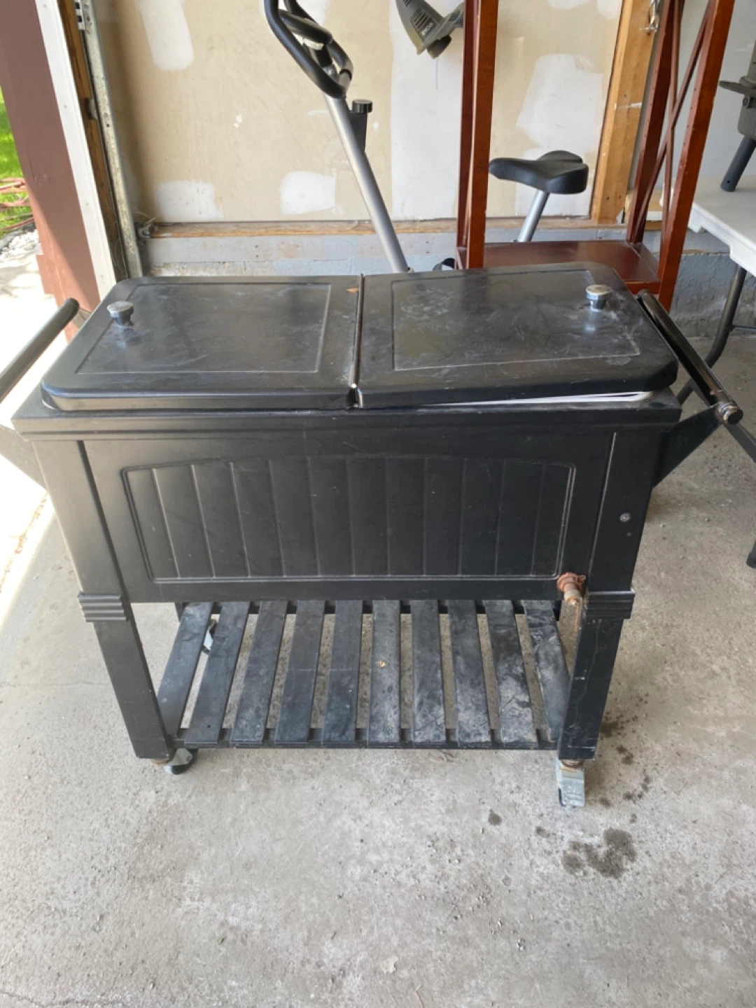 Black Rolling Cooler Cart