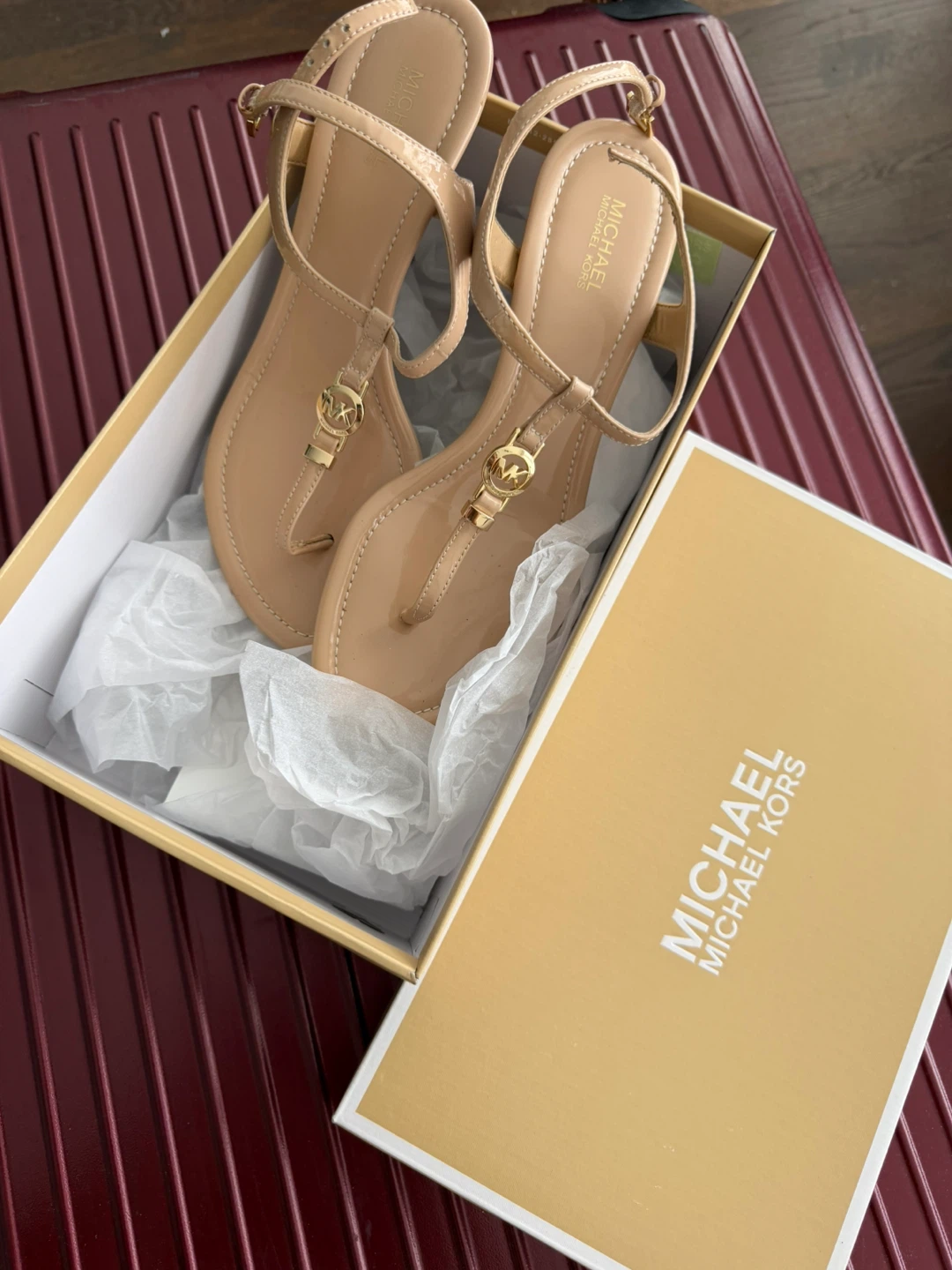 Michael Kors Sandals(size 7)