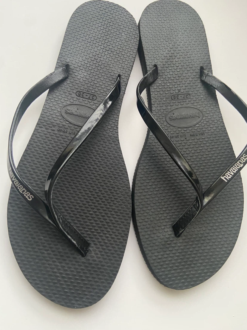 Havaianas Black Flip Flops