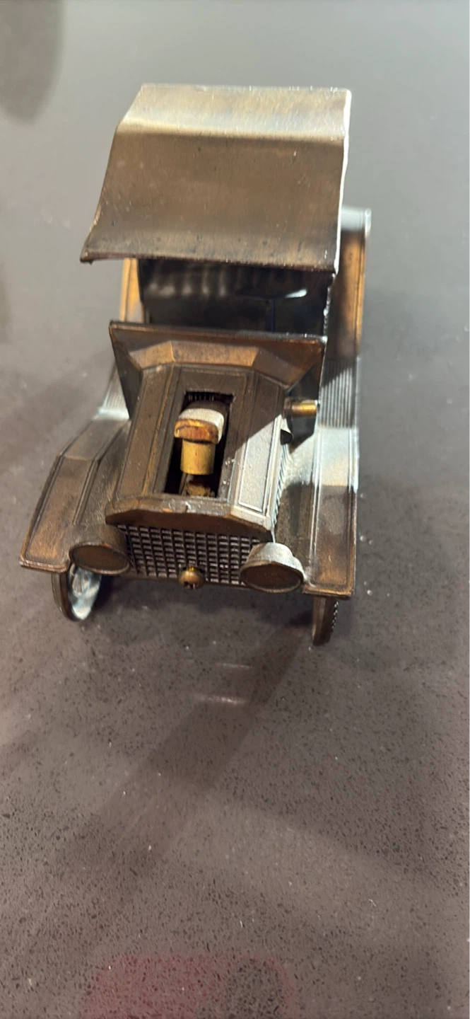 Model T Ford 1910 Pencil Sharpener - photo 2