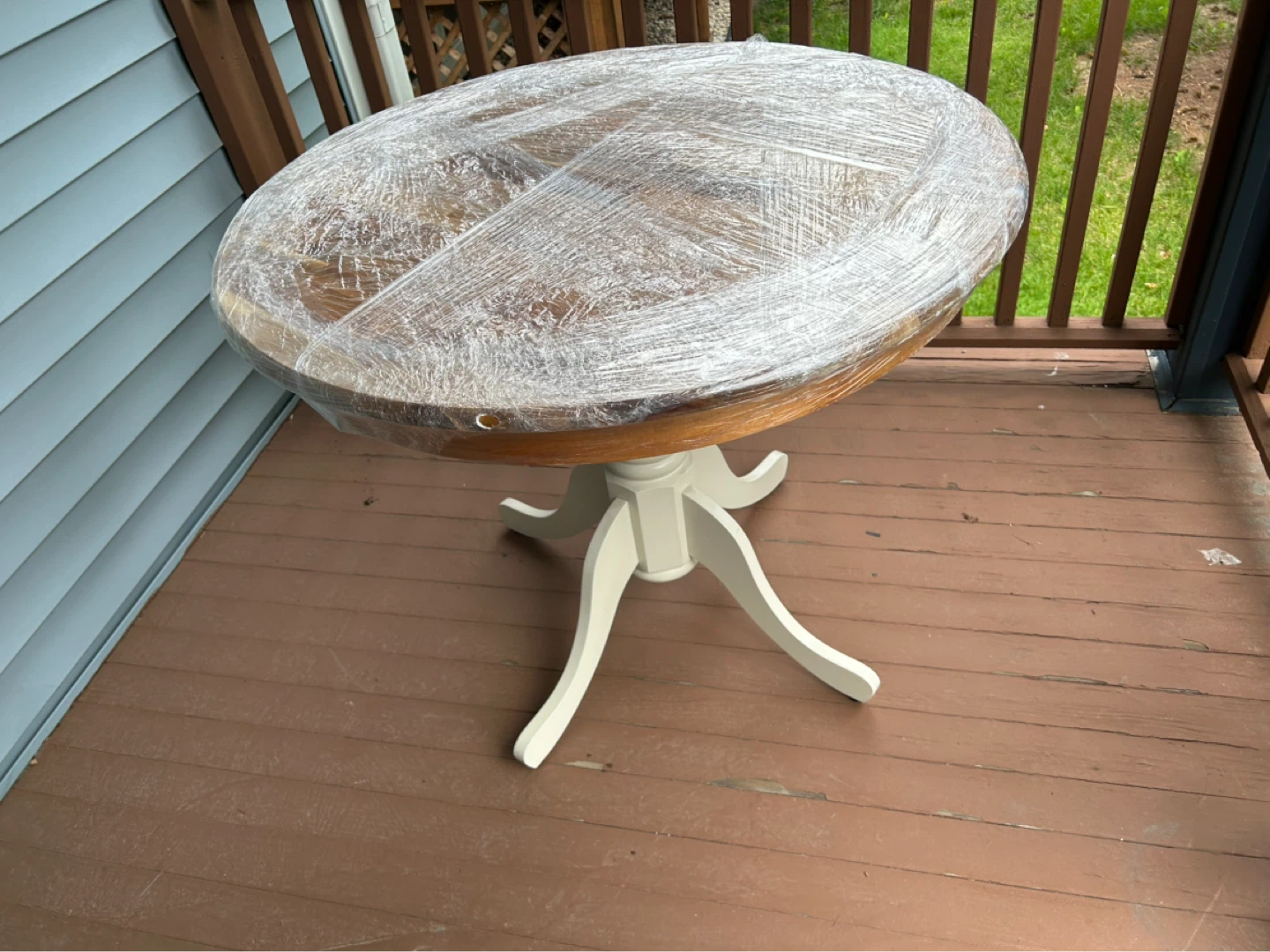 Pedestal Dining Table with Round Wood Top - photo 3