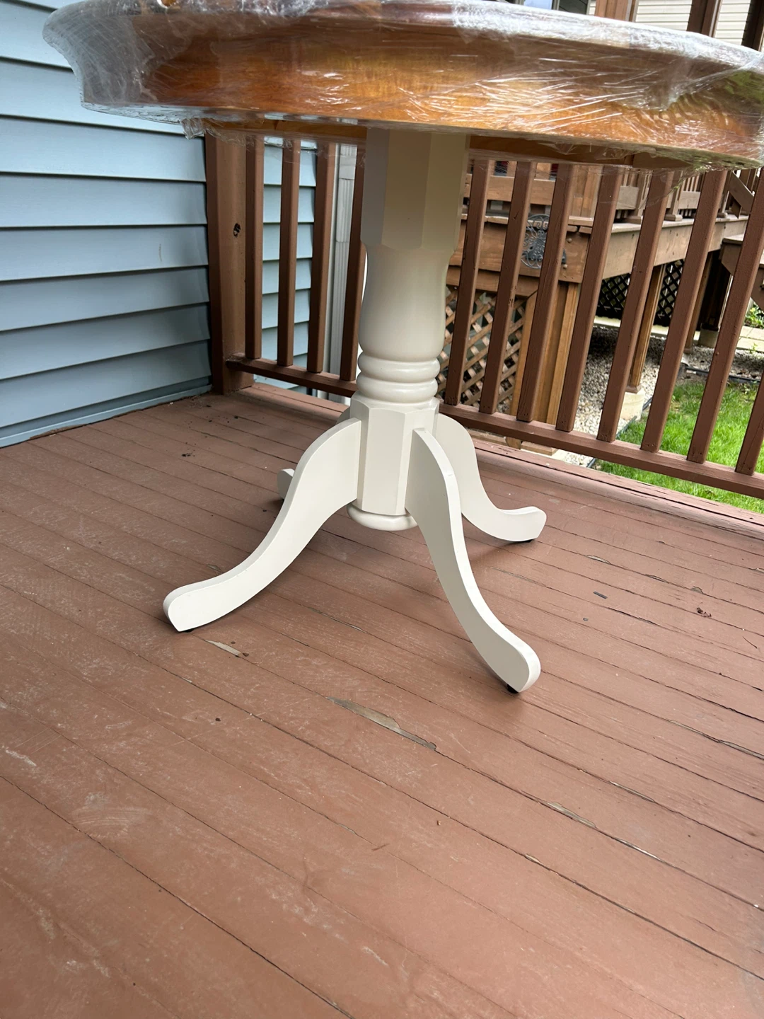 Pedestal Dining Table with Round Wood Top - photo 2