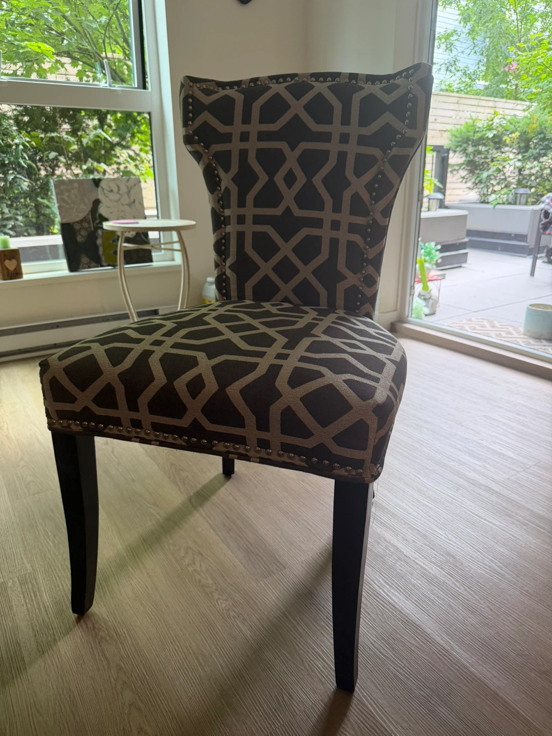 Accent Chair with Geometric Pattern
