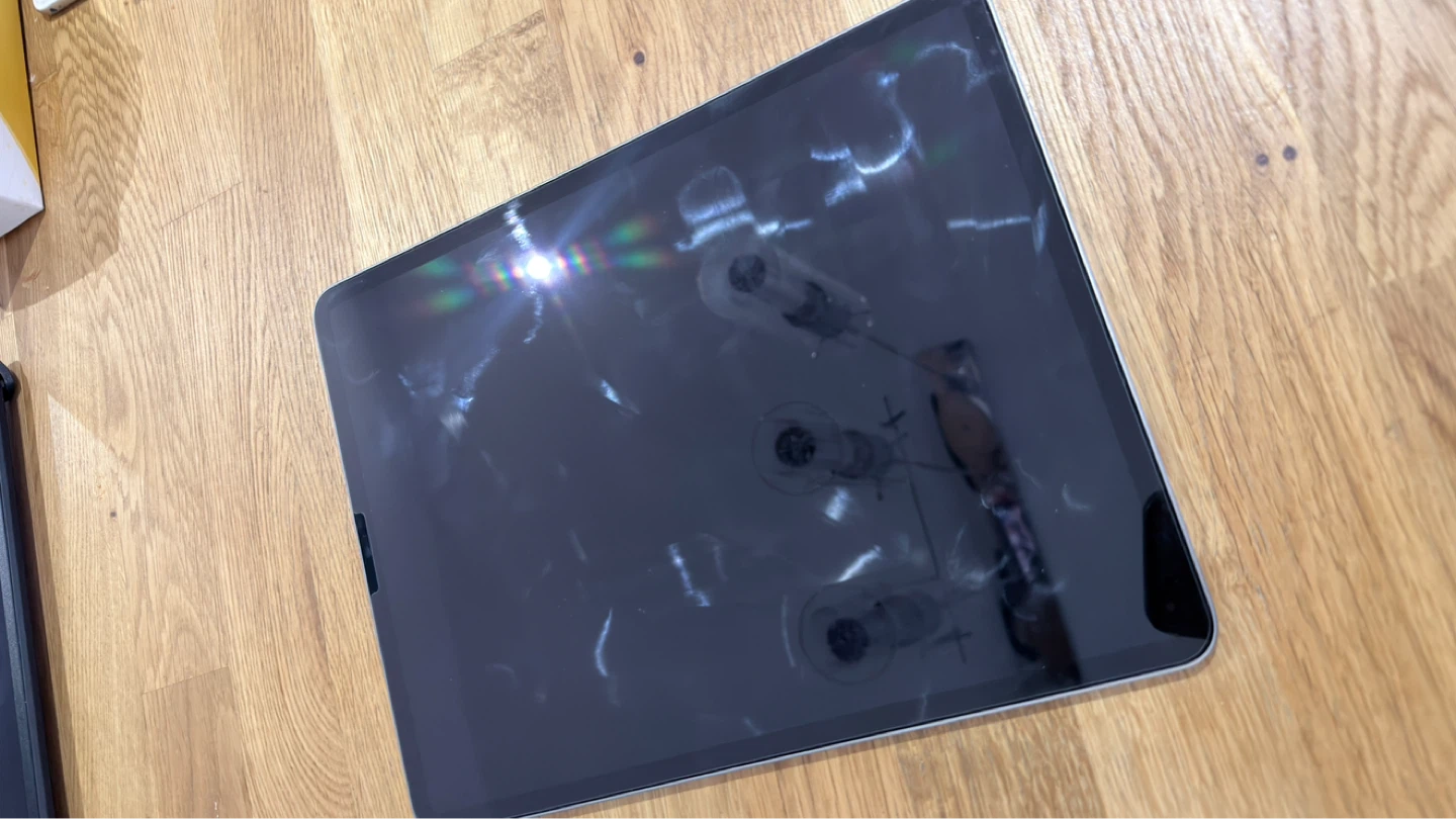 Apple iPad Pro (12.9-inch) M2 6th gen for parts - photo 2