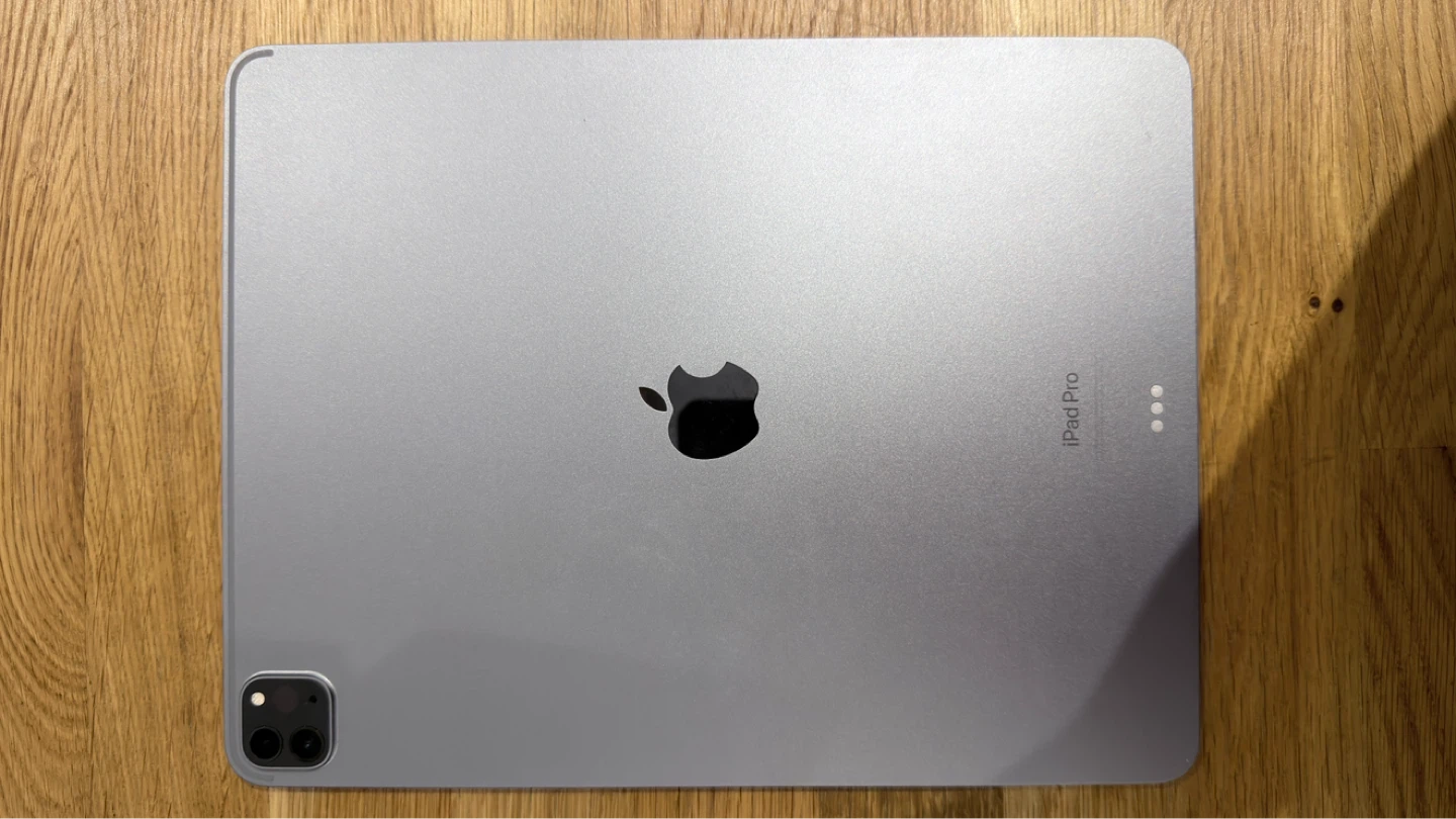 Apple iPad Pro (12.9-inch) M2 6th gen for parts - photo 3