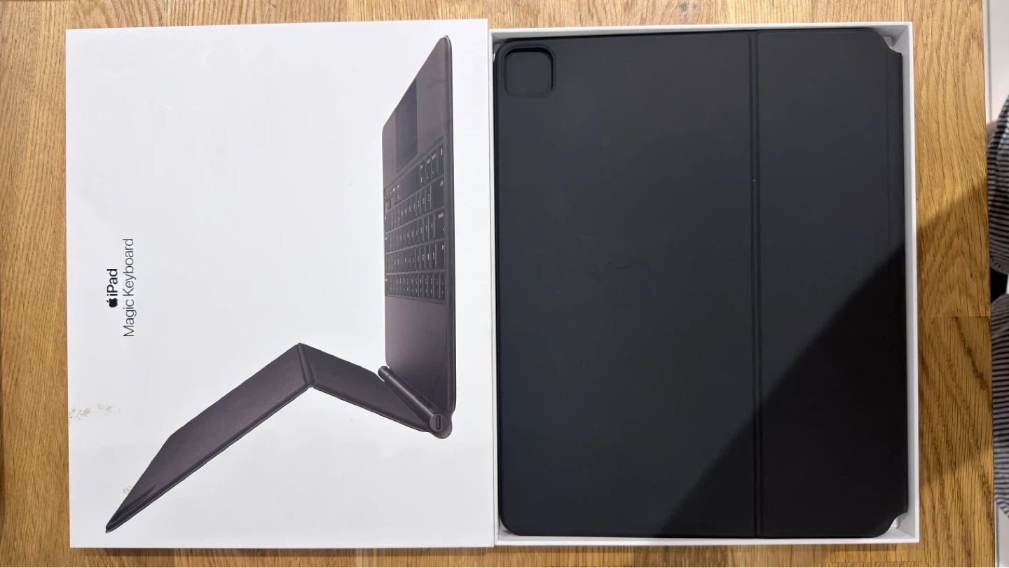 Apple Magic Keyboard for iPad Pro 12.9
