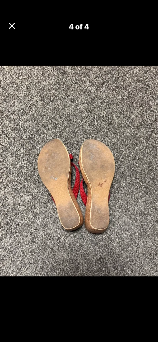 NYC Red Wedge Sandals Size 8 - photo 4