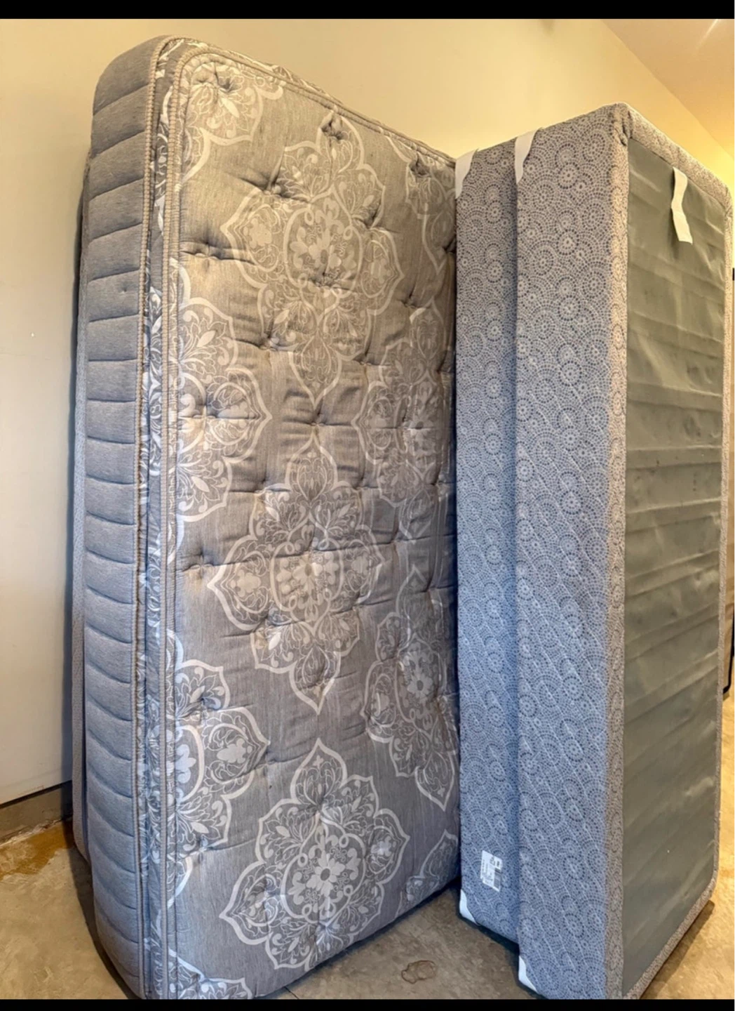 Queen Extra Thick Pillow Top Mattress - photo 2
