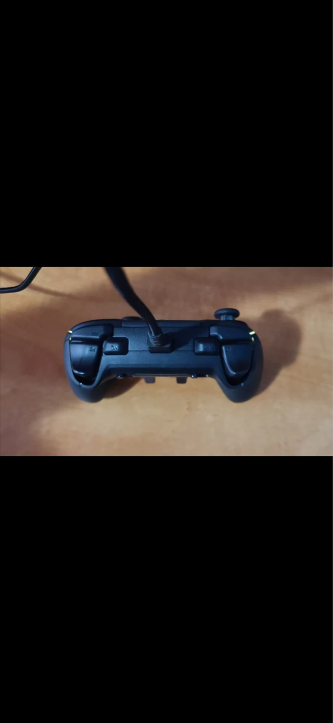 Razer Wolverine V2 Chroma Xbox Controller - New! - photo 3