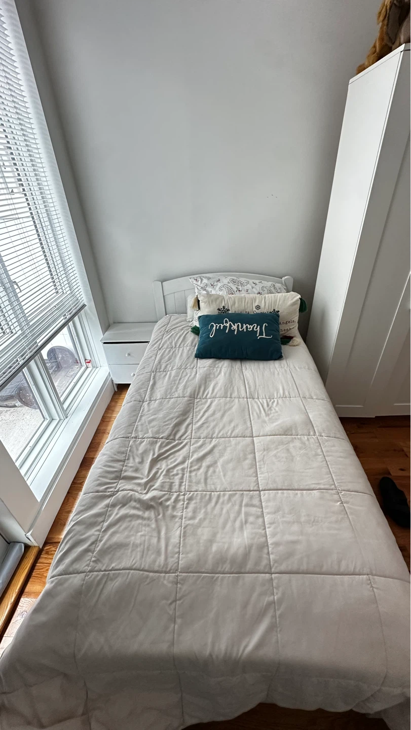 Twin Bed Frame with Mattresses