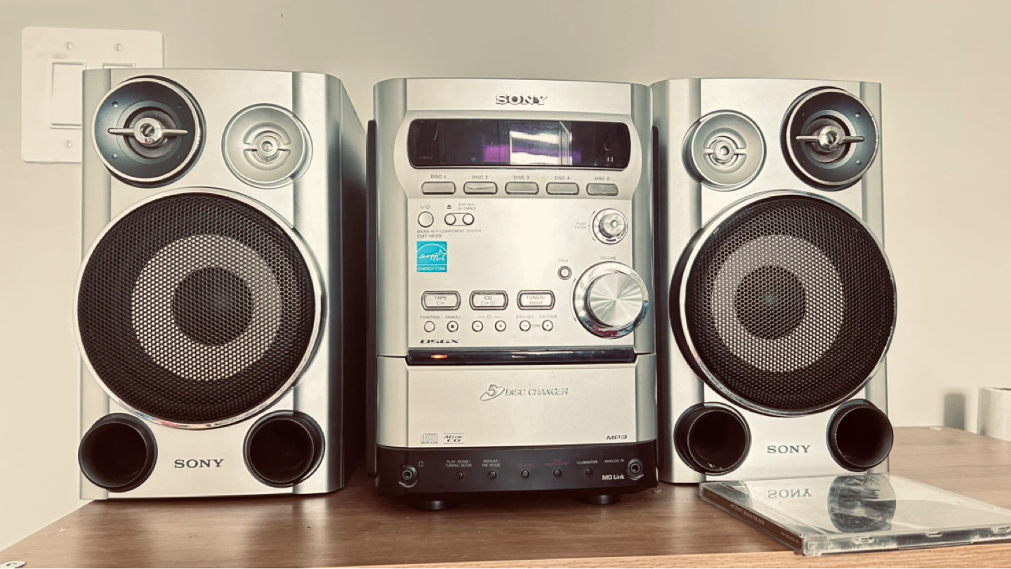 Sony 5-Disc CD Changer Micro Hi-Fi System with Speakers – As Is