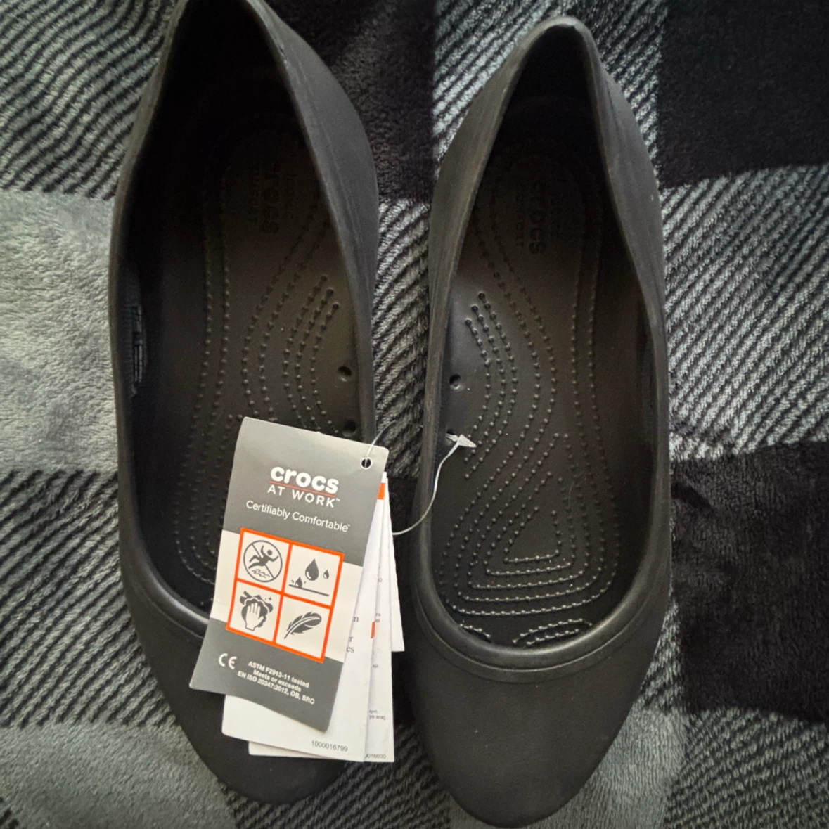 Crocs - At Work Flats - *Size Women 7/Black* - photo 2