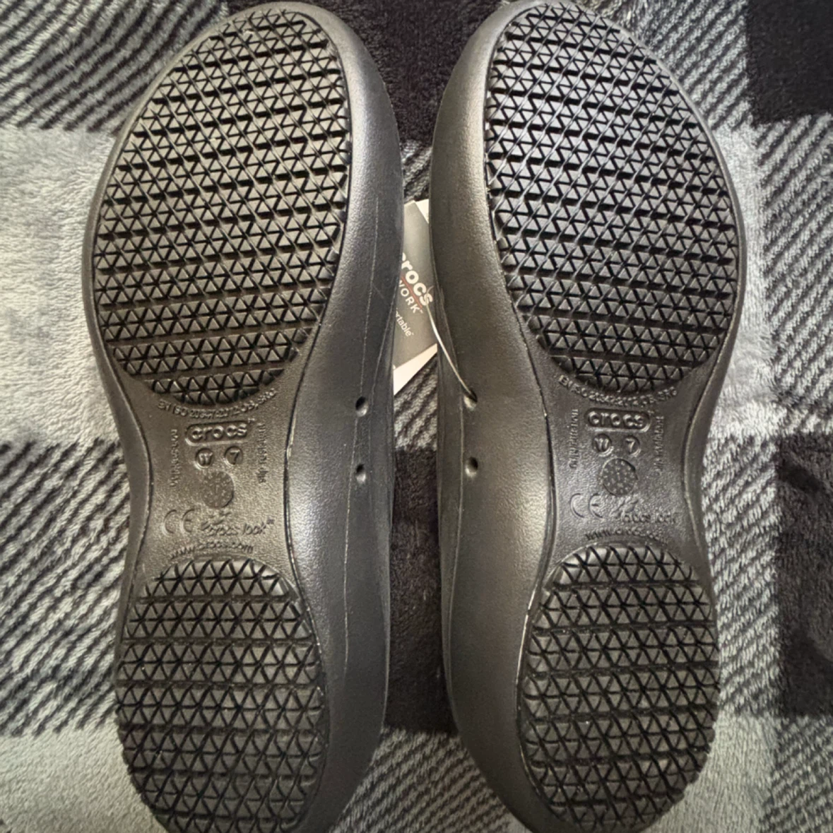 Crocs - At Work Flats - *Size Women 7/Black* - photo 3