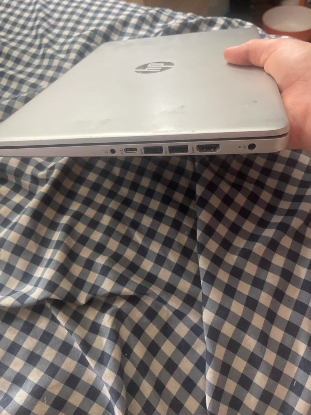 HP Laptop 14-dqxxxx Silver N6000 - photo 4