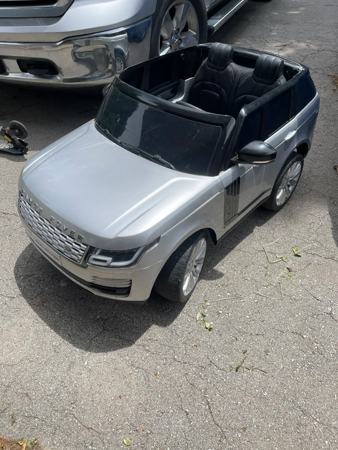 Kids Ride-On Range Rover Electric Car - photo 2
