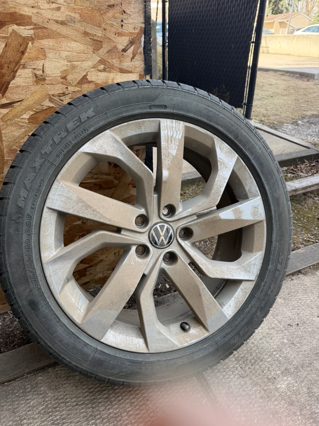 Volkswagen Alloy Wheels and Tires Set - photo 4