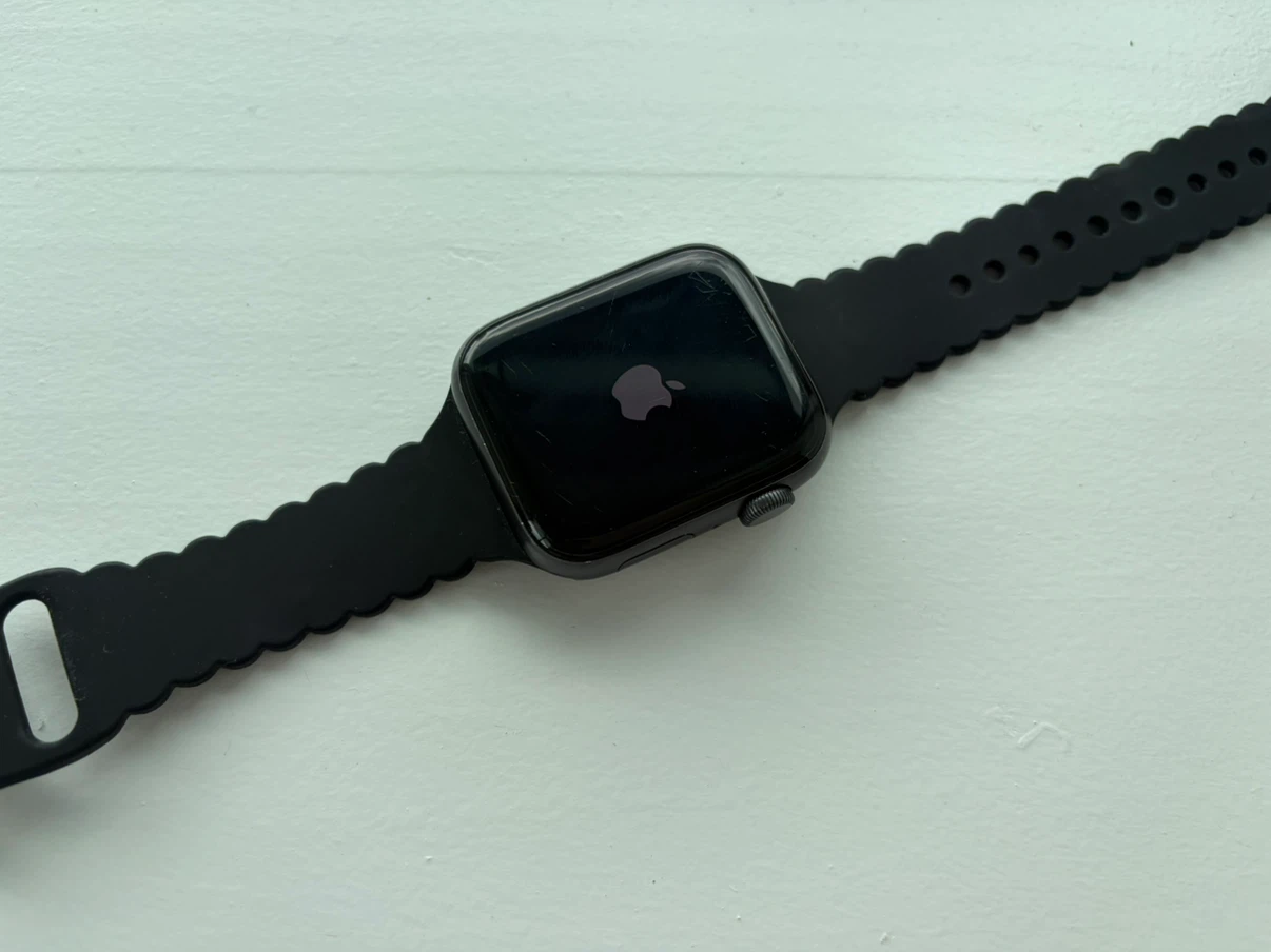 Apple Watch SE 44mm