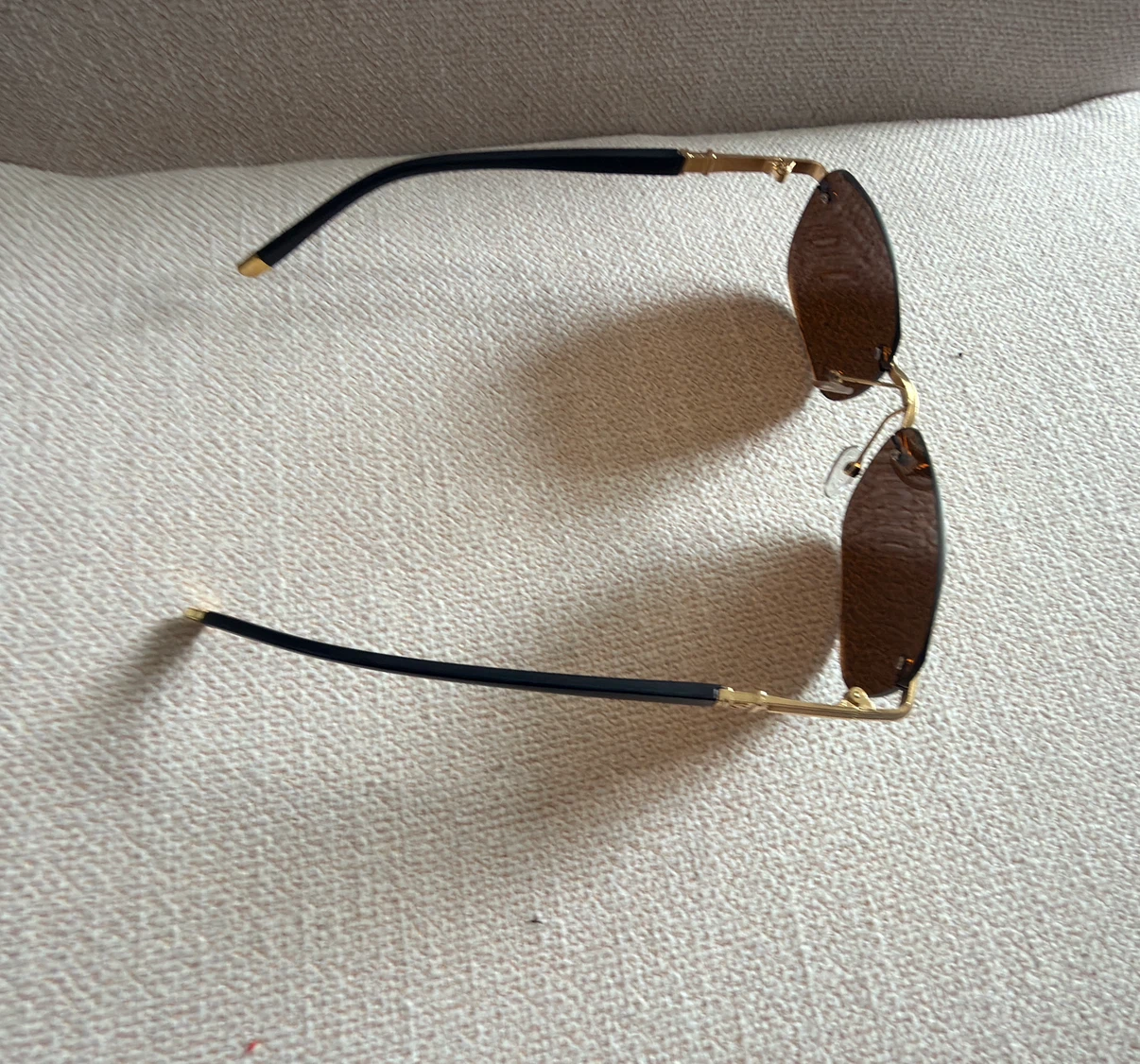 Brand new Rimless Sunglasses - Brown Lenses