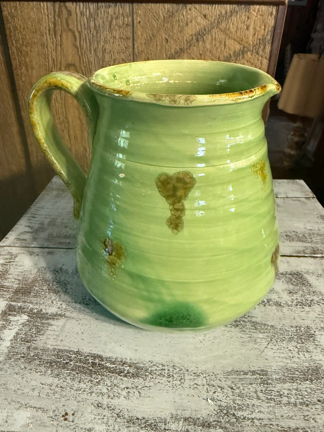 Artistica pitcher
