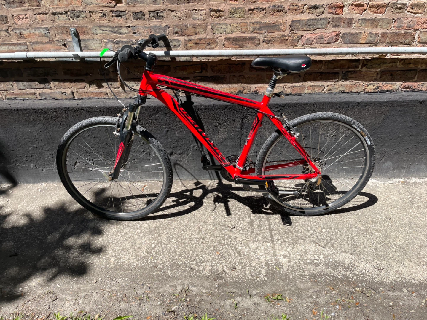 19 inch Specialized Hardrock Mountain Bike - photo 2