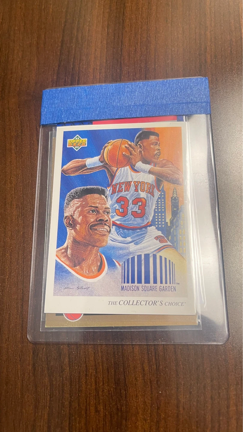 New York Knicks Vintage Patrick Ewing Basketball Cards - photo 2