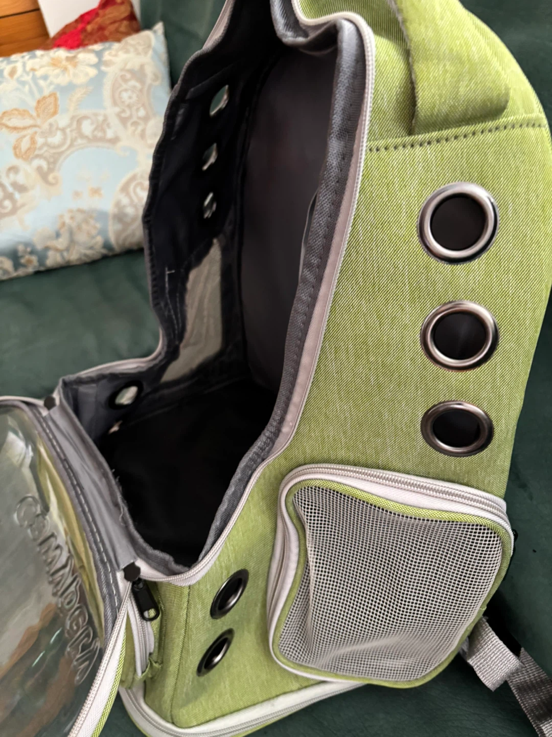 Pet Carrier Backpack - photo 4