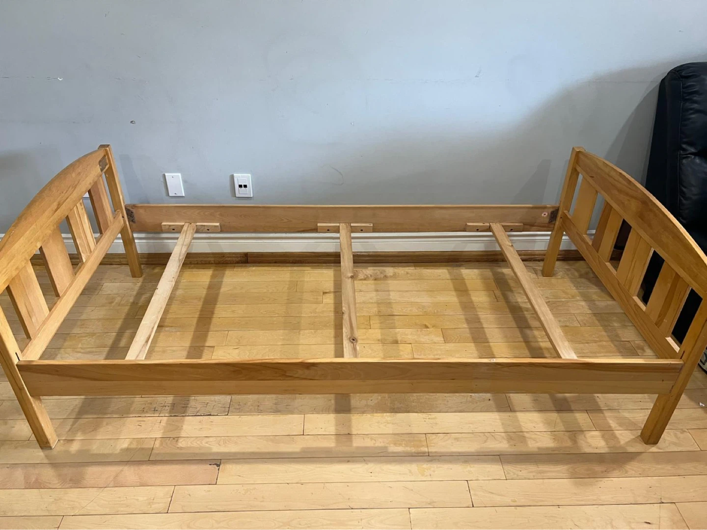 Wooden Maple wood Bed Frame - photo 2