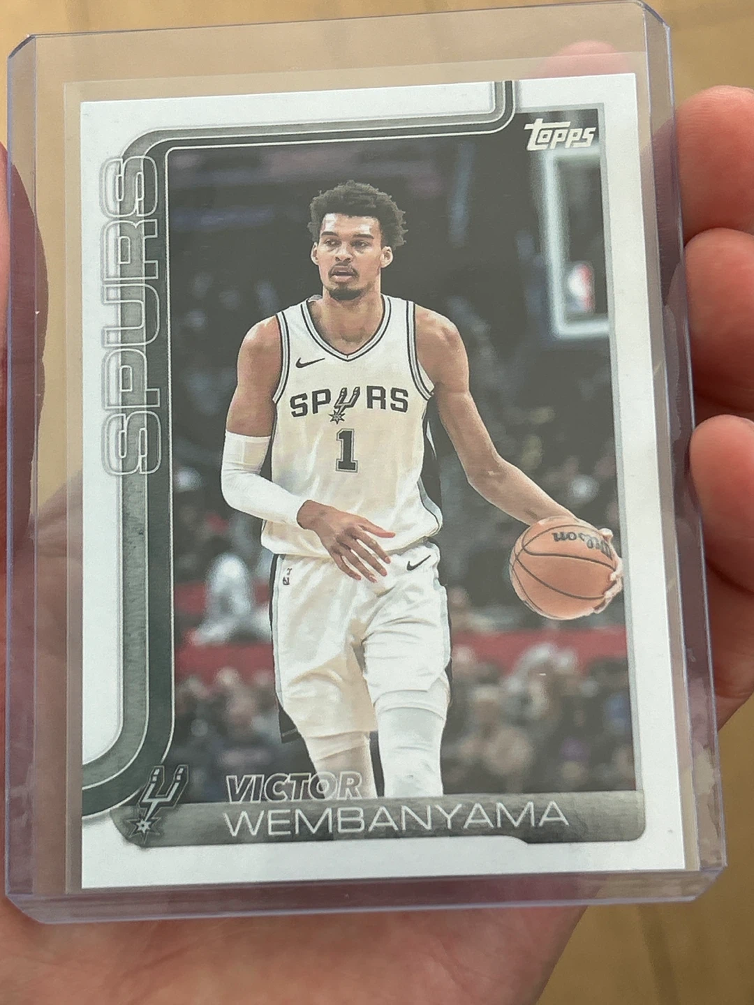 Topps Victor Wembanyama 2023-24 Basketball Card