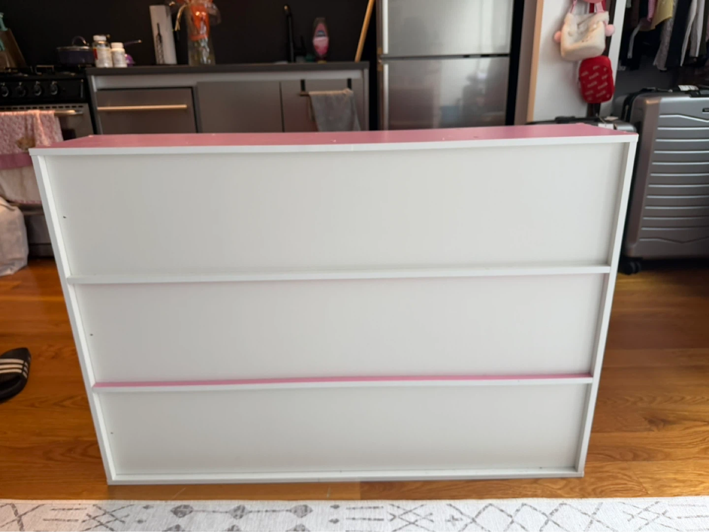 White & Pink Cube Storage Shelf - photo 3