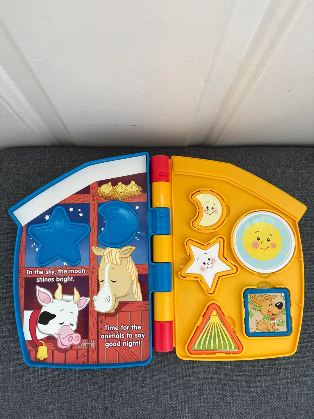 Fisher-Price Little People Let's Go to the Farm Book - photo 2