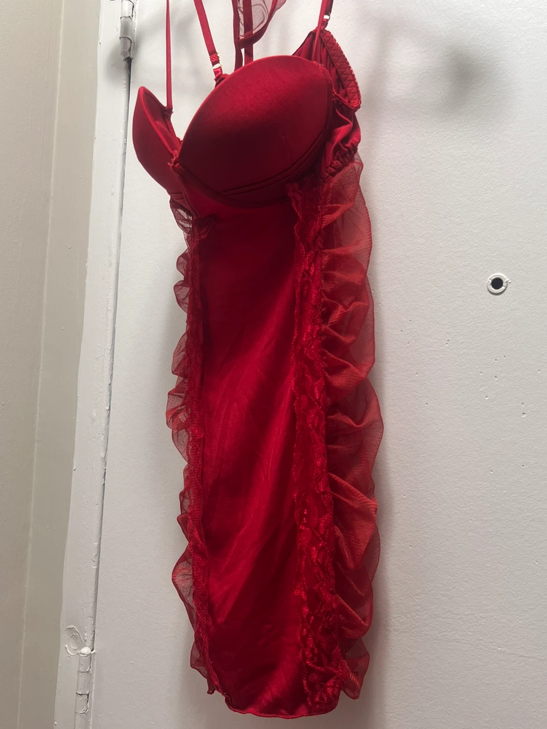 Red Ruffle Teddy Lingerie - photo 2