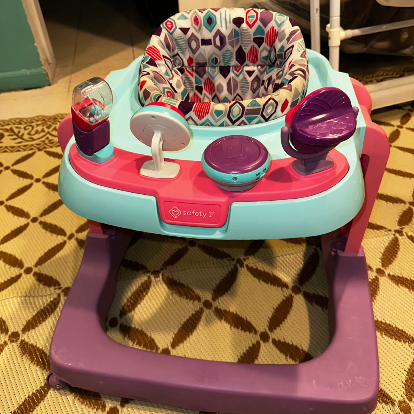 Safety 1st Baby Activity Walker - photo 2