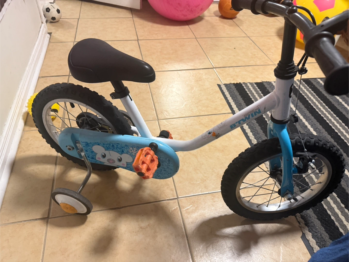 B'TWIN 12" Kids Bike with Training Wheels - photo 4