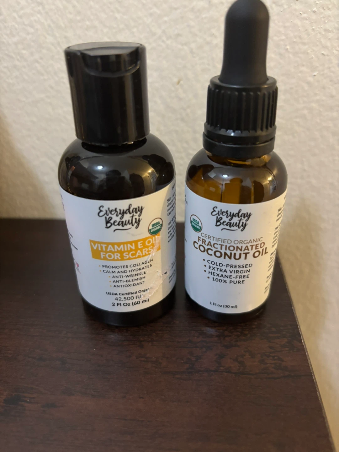 NEW-LOT of 2-Everyday Beauty Vitamin E Oil and Coconut Oil Set